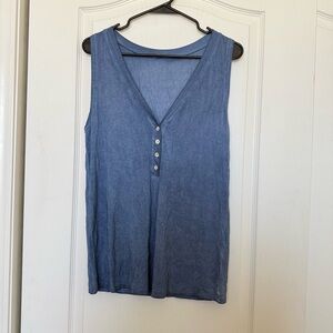 POL Women’s Blue Tank Top Henley Button Neckline Casual Relaxed Soft Faded Med